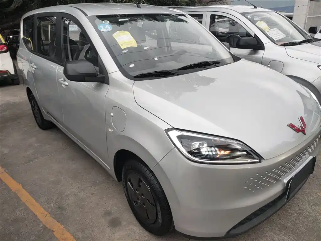 Wuling Hongguang New Energy 2025 Extended Range Hybrid 50KM Comfort Type купить на сайте DeffCars