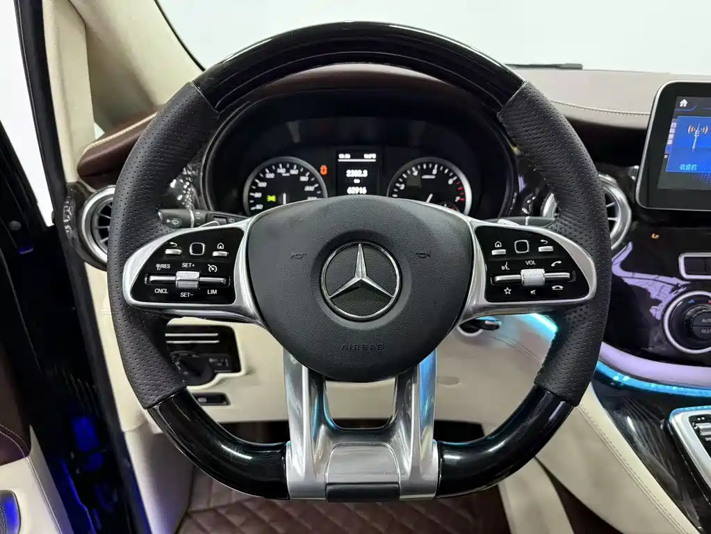 Vito 2021 2.0T Elite Edition 7 seats купить на сайте DeffCars