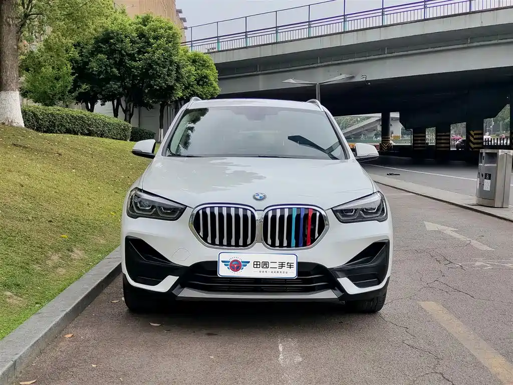 BMW X1 2021 facelift sDrive25Li leading model купить на сайте DeffCars