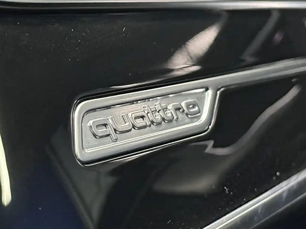 Audi A6L 2019 45 TFSI quattro exclusive and elegant model купить на сайте DeffCars