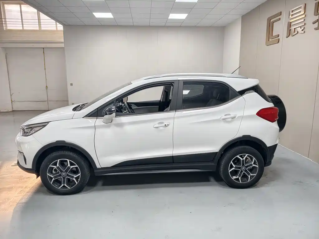 Yuan Pro 2021 model 401KM luxury model купить на сайте DeffCars