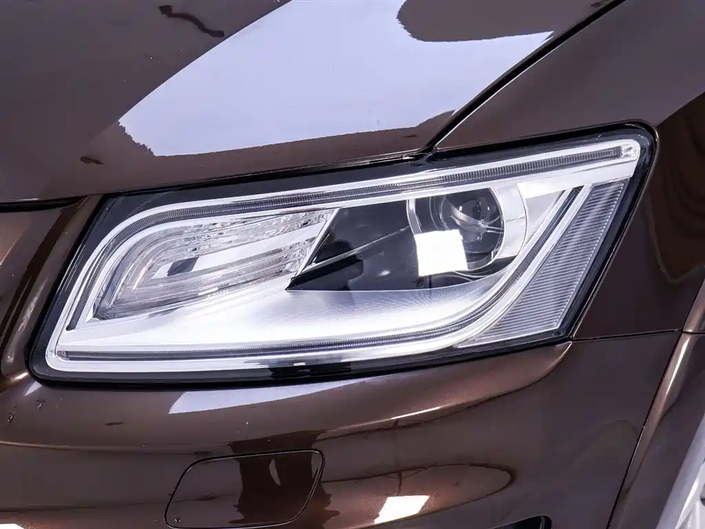Audi Q5 2018 Collector's Edition 40 TFSI Technology купить на сайте DeffCars