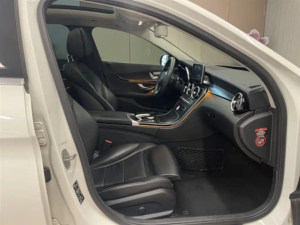 Mercedes-Benz C-Class 2017 facelift C 200 L sports version купить на сайте DeffCars