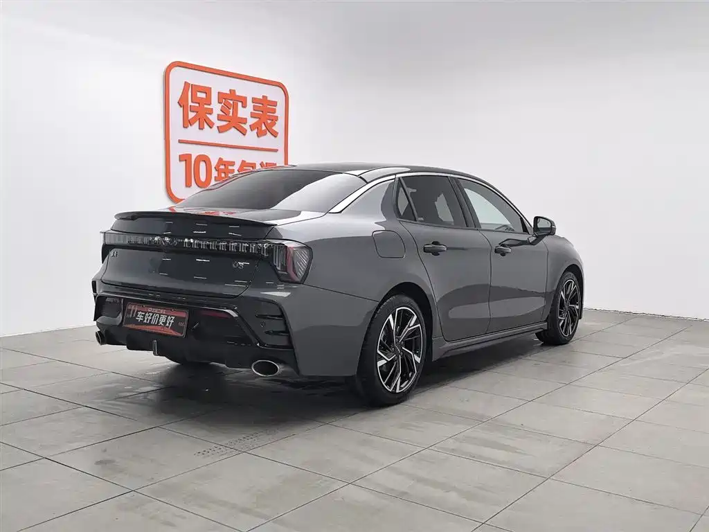 Lynk & Co 03 2023 1.5TD DCT Pro купить на сайте DeffCars