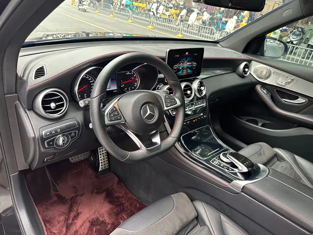 Mercedes-Benz GLC AMG 2017 AMG GLC 43 4MATIC купить на сайте DeffCars