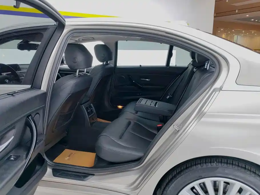 BMW 3 Series 2018 320Li Fashion Model купить на сайте DeffCars
