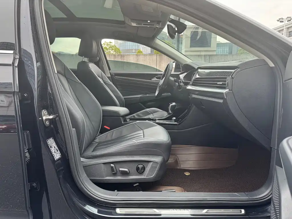 Passat 2023 facelift 330TSI Star Elite Edition купить на сайте DeffCars