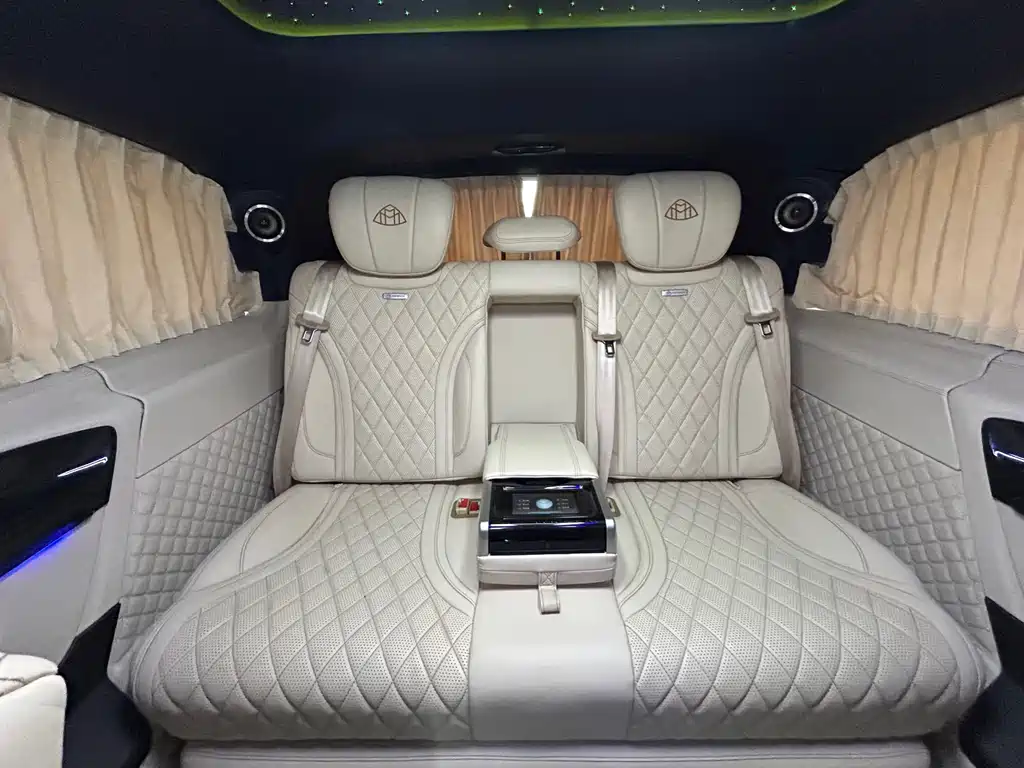 Vito 2018 2.0T Business Edition National VI купить на сайте DeffCars