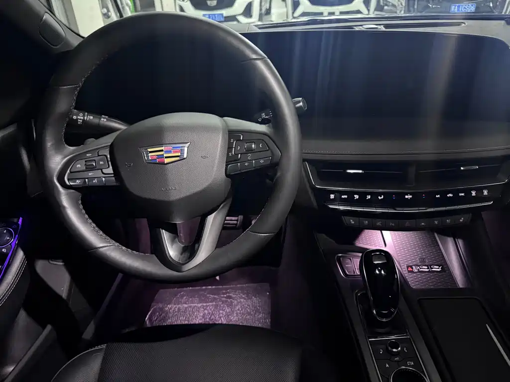 Cadillac CT5 2024 28T Premium Model купить на сайте DeffCars