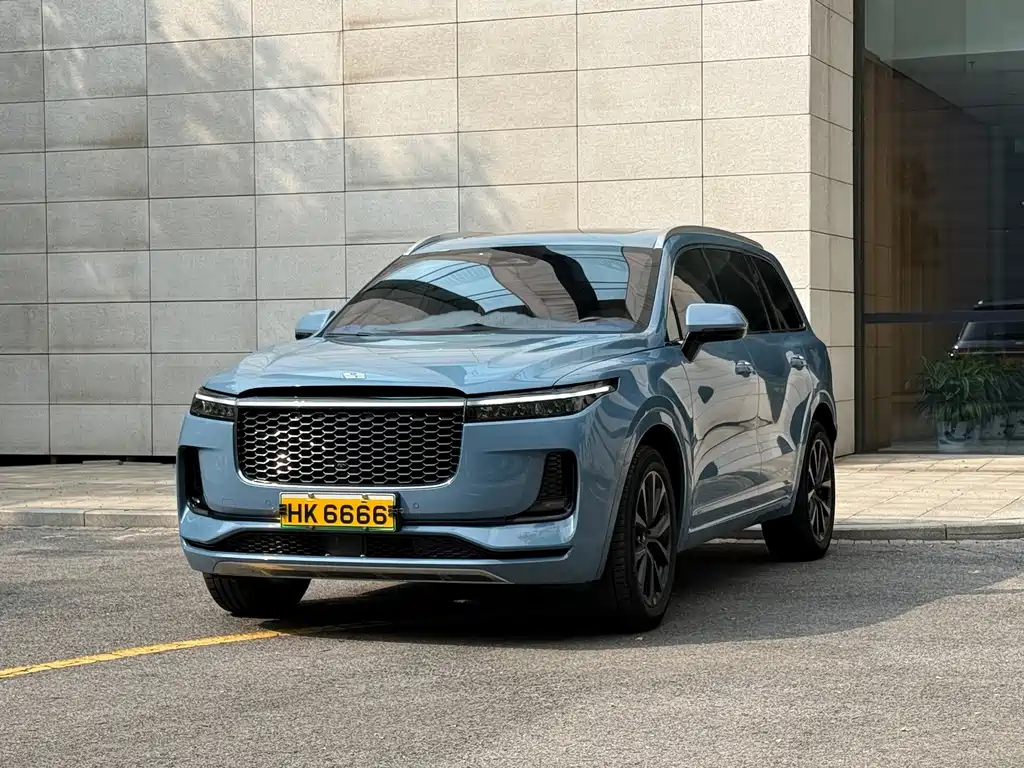 Ideal ONE 2021 extended range 6-seater version купить на сайте DeffCars
