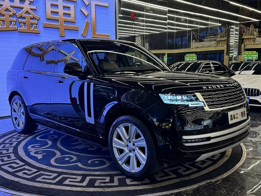 Range Rover 2024 3.0 L6 400PS Genesis Extended Edition купить на сайте DeffCars