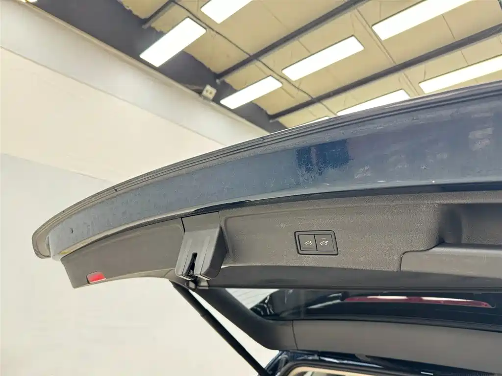 Touareg 2022 2.0TSI Ruishang Edition купить на сайте DeffCars