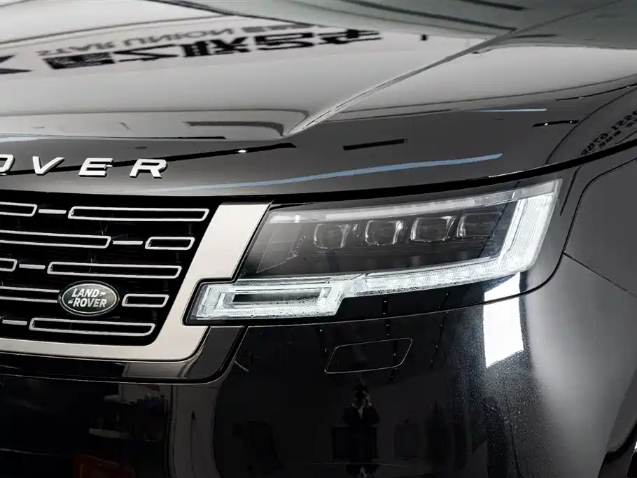 Range Rover 2024 3.0 L6 400PS Extended Edition, seven seats купить на сайте DeffCars