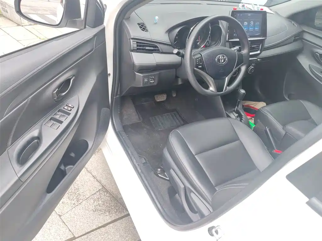 Vios FS 2021 1.5L CVT Fenchi Edition купить на сайте DeffCars
