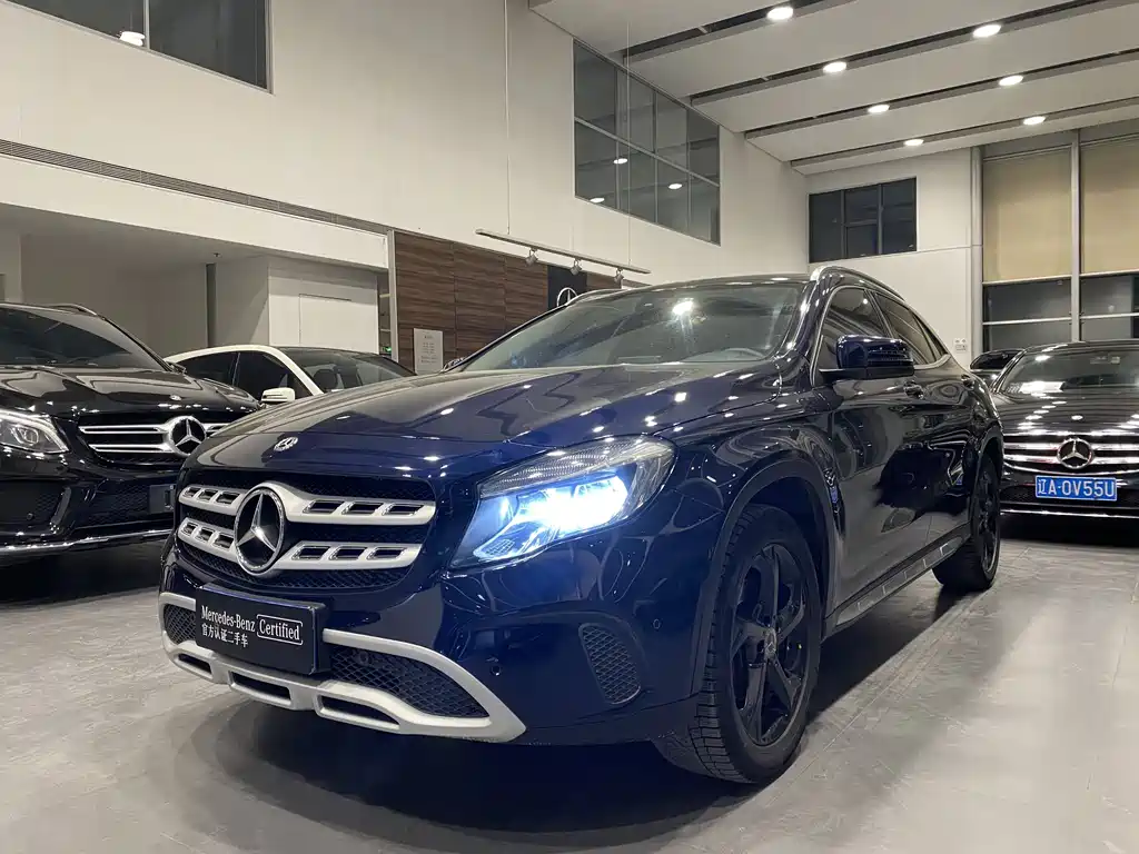Mercedes-Benz GLA 2018 GLA 200 Dynamic купить на сайте DeffCars