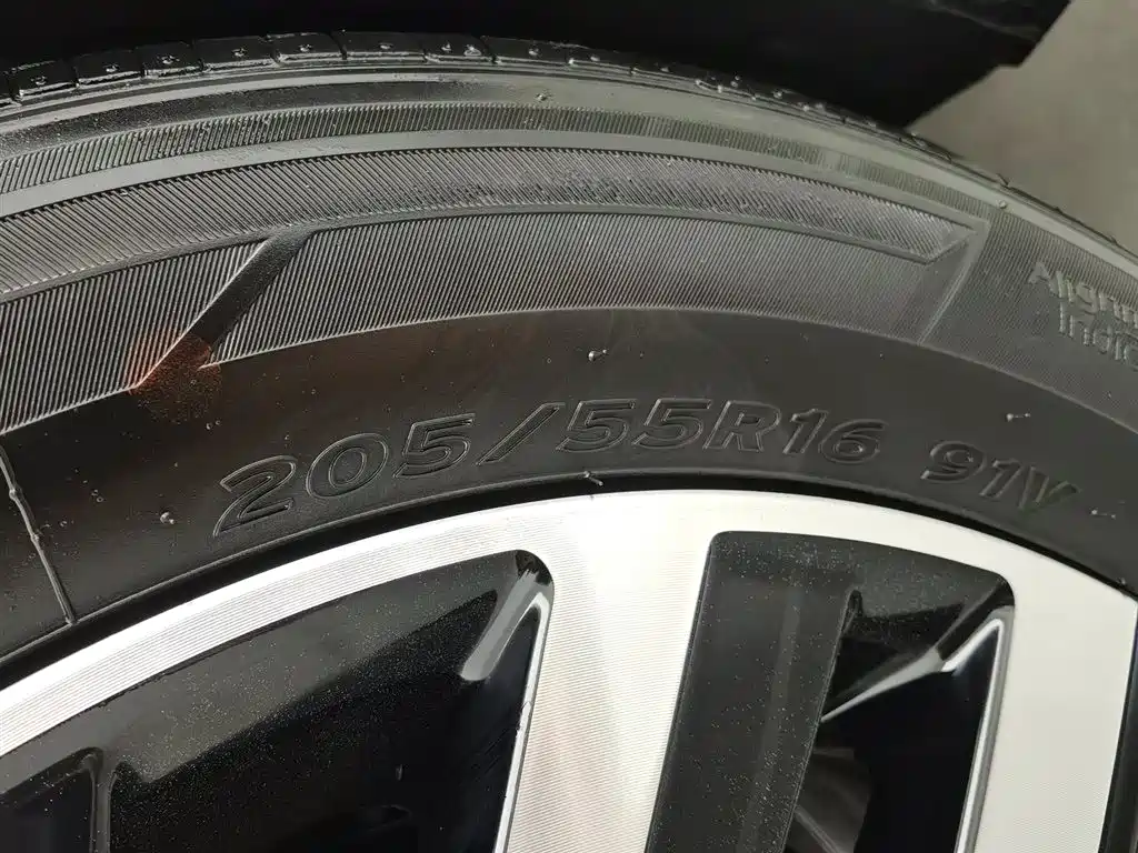 Lavida 2022 280TSI DSG Comfort Edition купить на сайте DeffCars