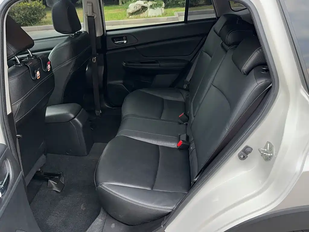 Subaru XV 2012款 2.0i 精英版 купить на сайте DeffCars