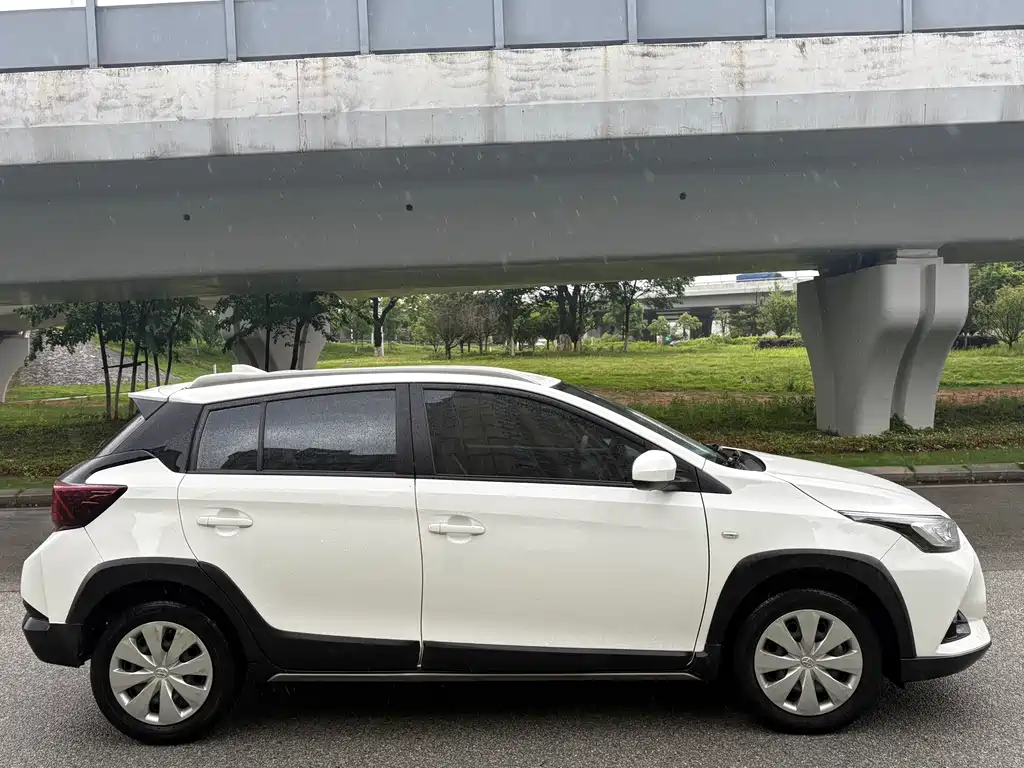 YARiS L Zhixuan 2022 model Zhixuan X 1.5L CVT leading PLUS version купить на сайте DeffCars