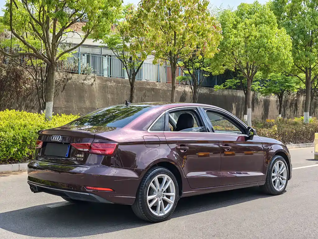 Audi A3 2019 Limousine 35 TFSI Enterprising National V купить на сайте DeffCars