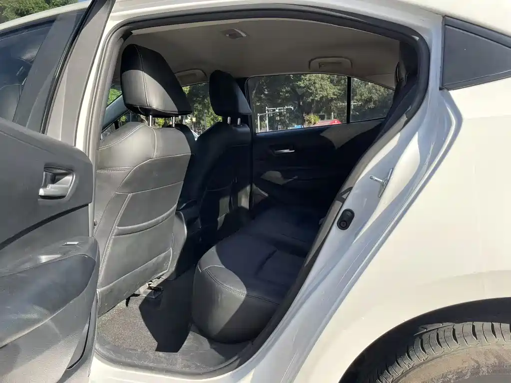 Corolla 2019 1.2T S-CVT GL Pioneer Edition купить на сайте DeffCars