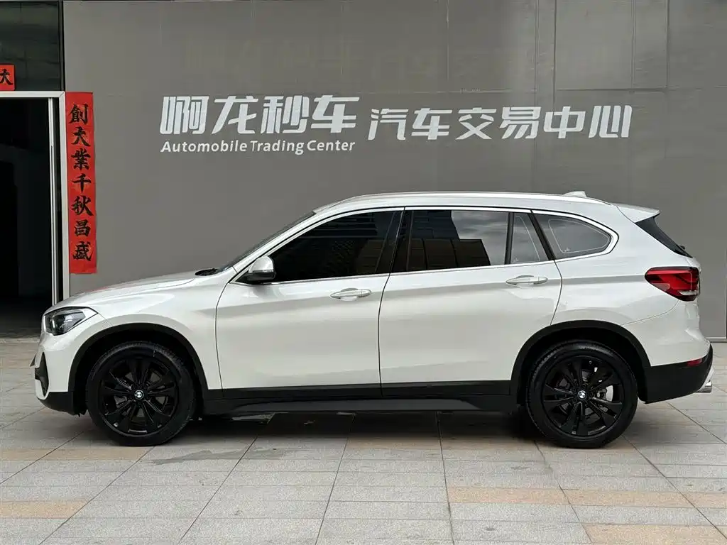 BMW X1 2021 sDrive20Li Fashion Model купить на сайте DeffCars