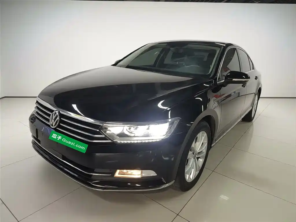 Magotan 2018 facelift 330TSI DSG luxury model купить на сайте DeffCars