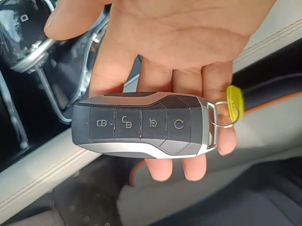Song PLUS New Energy 2021 DM-i 51KM Honor Type купить на сайте DeffCars