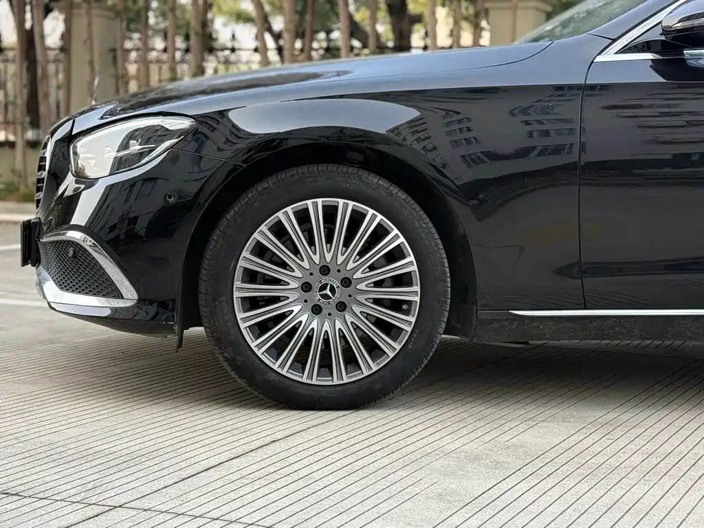 Mercedes-Benz E-Class 2023 E 300 L Fashion купить на сайте DeffCars