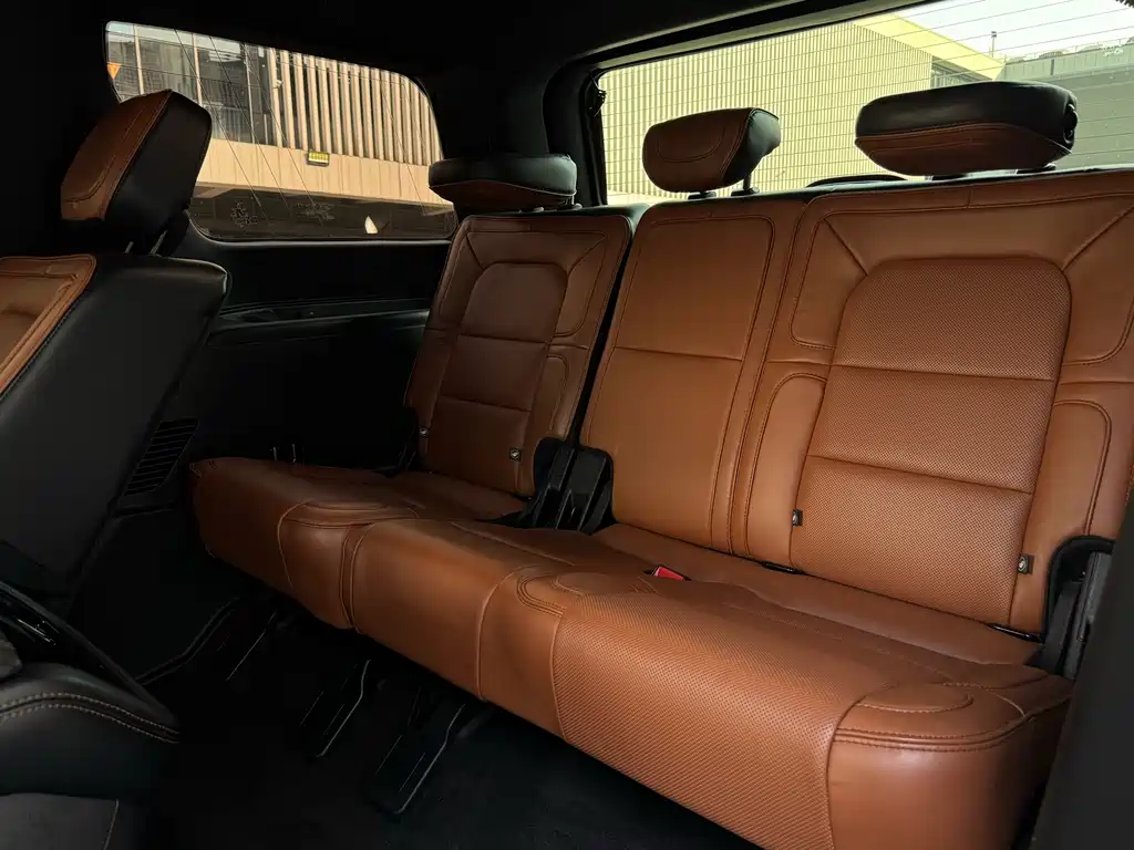 Navigator 2019 3.5T Honor Edition National VI купить на сайте DeffCars