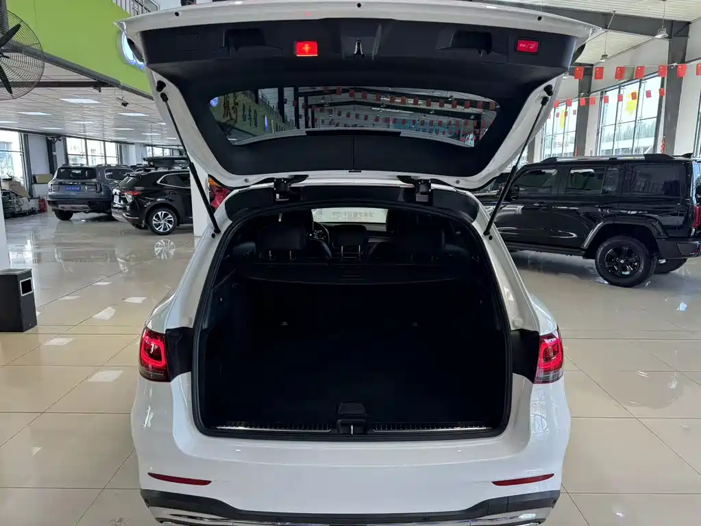Mercedes-Benz GLC 2020 facelift GLC 260 L 4MATIC luxury model купить на сайте DeffCars