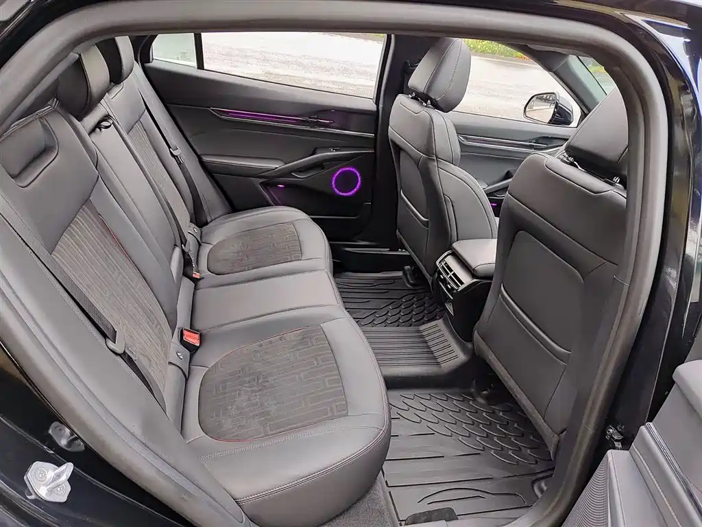 Mondeo 2023 EcoBoost 180 Comfort купить на сайте DeffCars