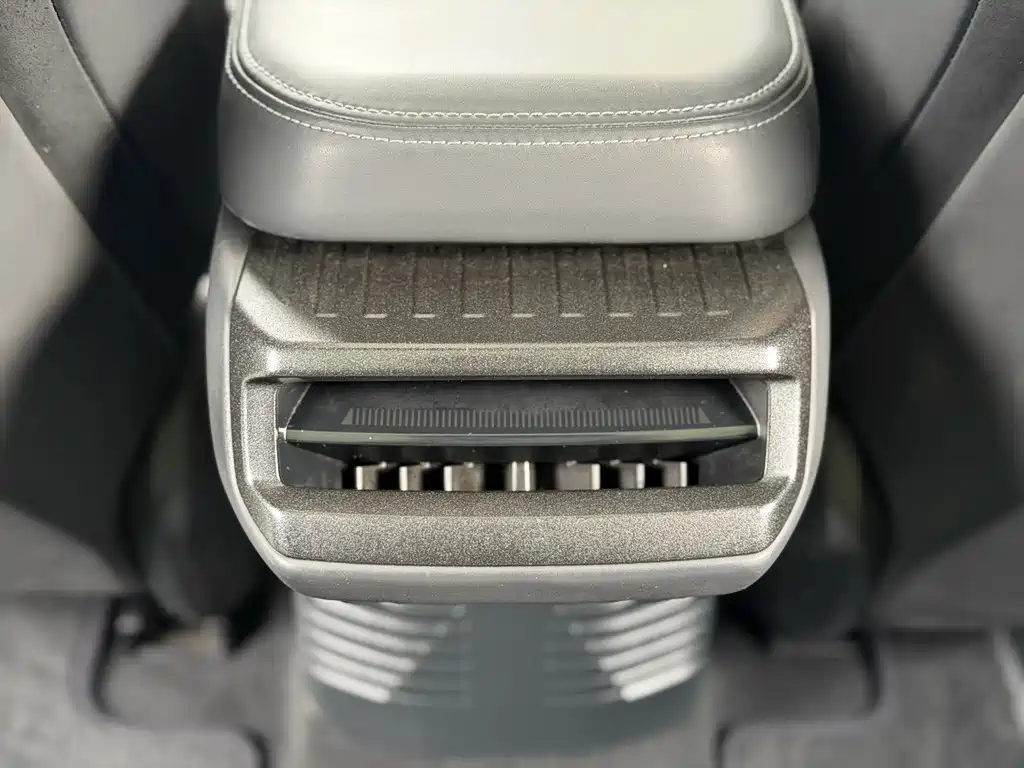 Gaohe HiPhi Z 2023 five-seater version купить на сайте DeffCars