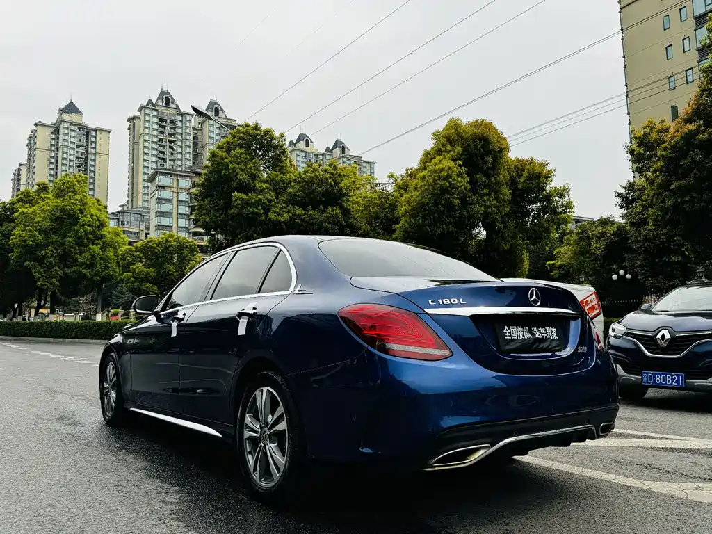 Mercedes-Benz C-Class 2019 C 180 L Fashionable Sports Edition купить на сайте DeffCars