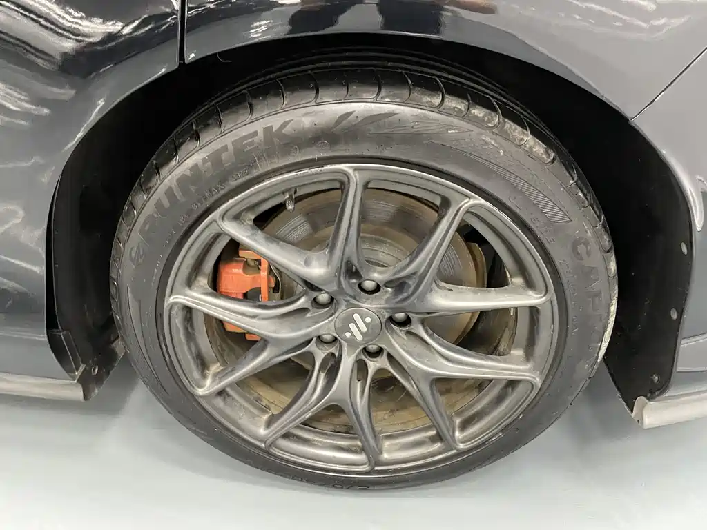 Zhiji L6 2024 Max Standard Edition купить на сайте DeffCars