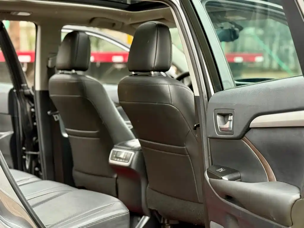 Highlander 2017 2.0T four-wheel drive luxury version 7 seats купить на сайте DeffCars