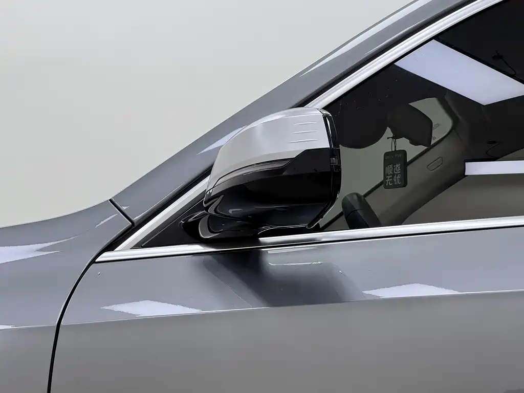 BMW X1 2023 sDrive25Li X Design Package купить на сайте DeffCars