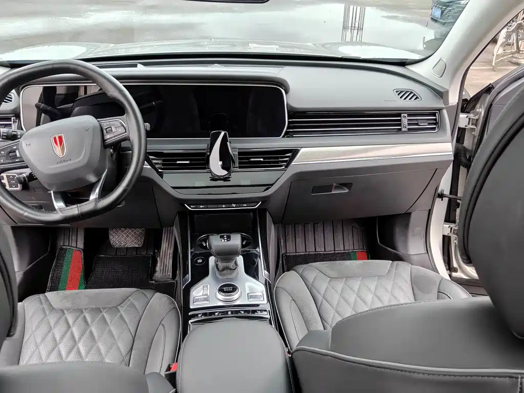 Hongqi HS5 2019 2.0T Zhilian Qiyue Edition купить на сайте DeffCars