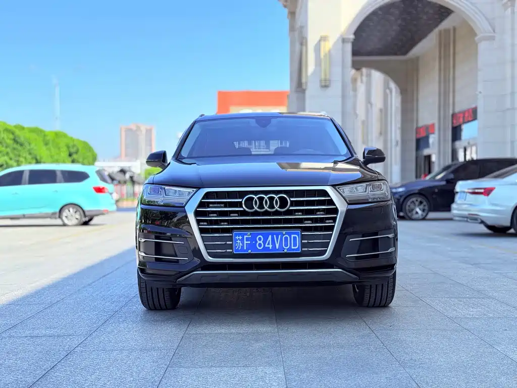 Audi Q7 2019 55 TFSI Technology купить на сайте DeffCars