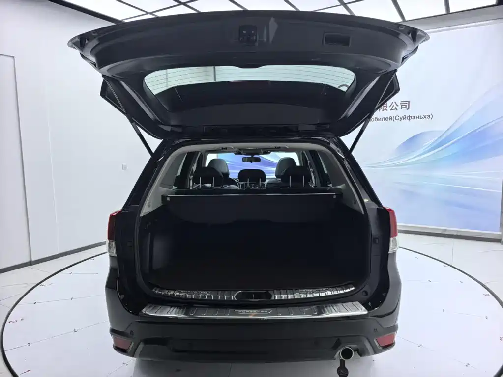 Forester 2022 2.0i AWD Deluxe Edition EyeSight купить на сайте DeffCars