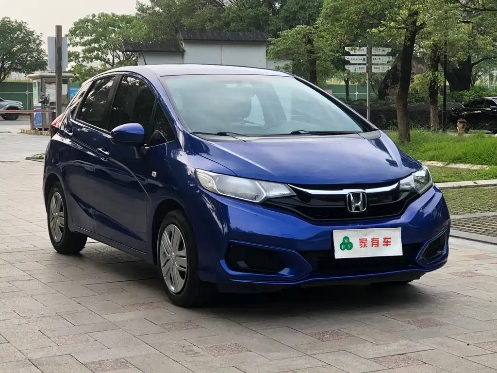 Fit 2018 1.5L CVT Comfort Edition купить на сайте DeffCars