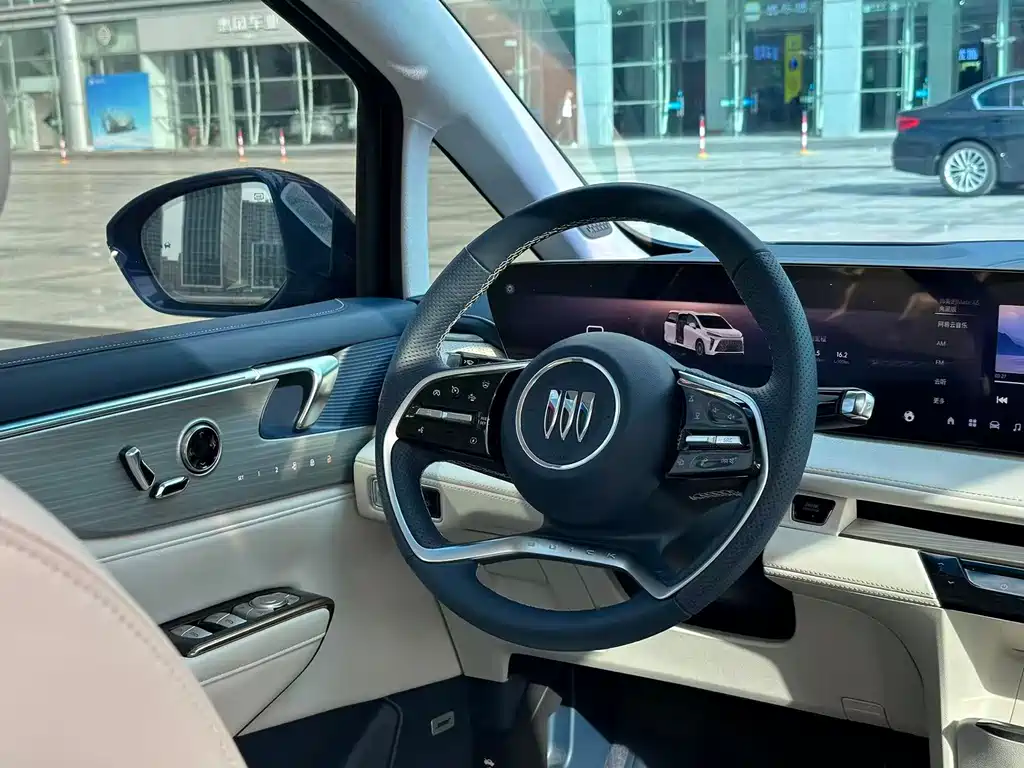 Buick GL8 New Energy 2024 Lu Zun Luxury Edition 6 seats купить на сайте DeffCars