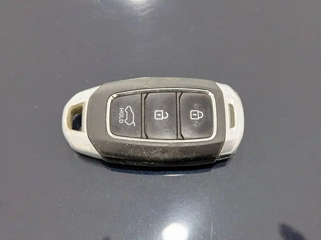 Paristi 2021 3.5L automatic four-wheel drive GLS купить на сайте DeffCars