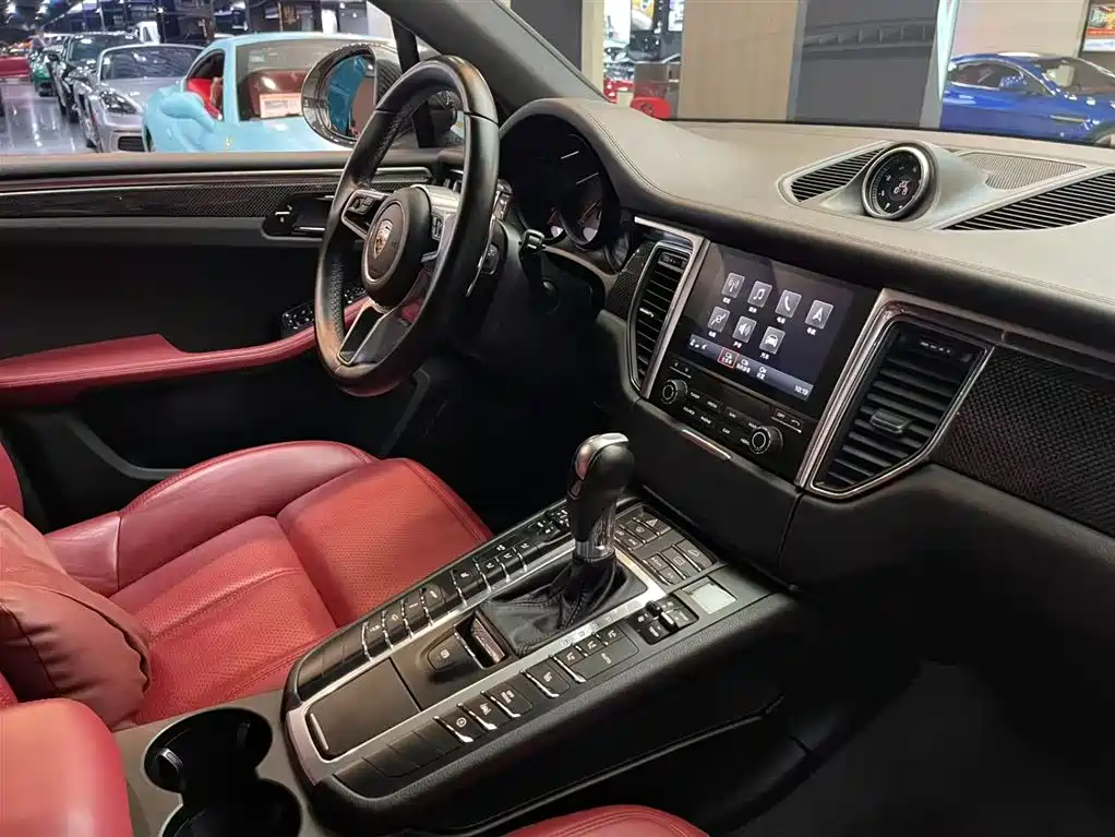 Macan 2017 Macan S 3.0T купить на сайте DeffCars