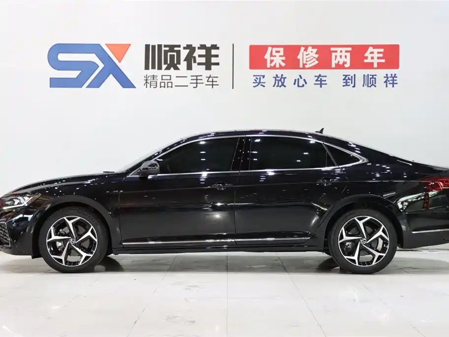 Passat 2025 Outstanding Model 330TSI Elite Edition купить на сайте DeffCars