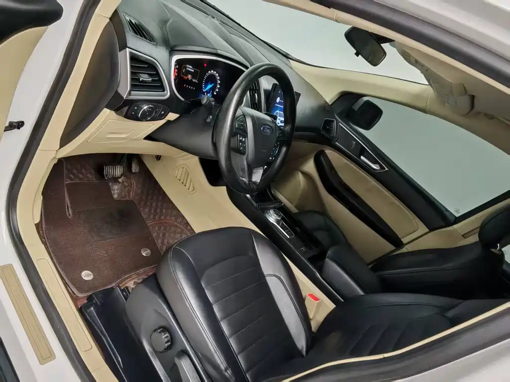 Ruijie 2020 EcoBoost 245 two-wheel drive elite model 5 seats купить на сайте DeffCars