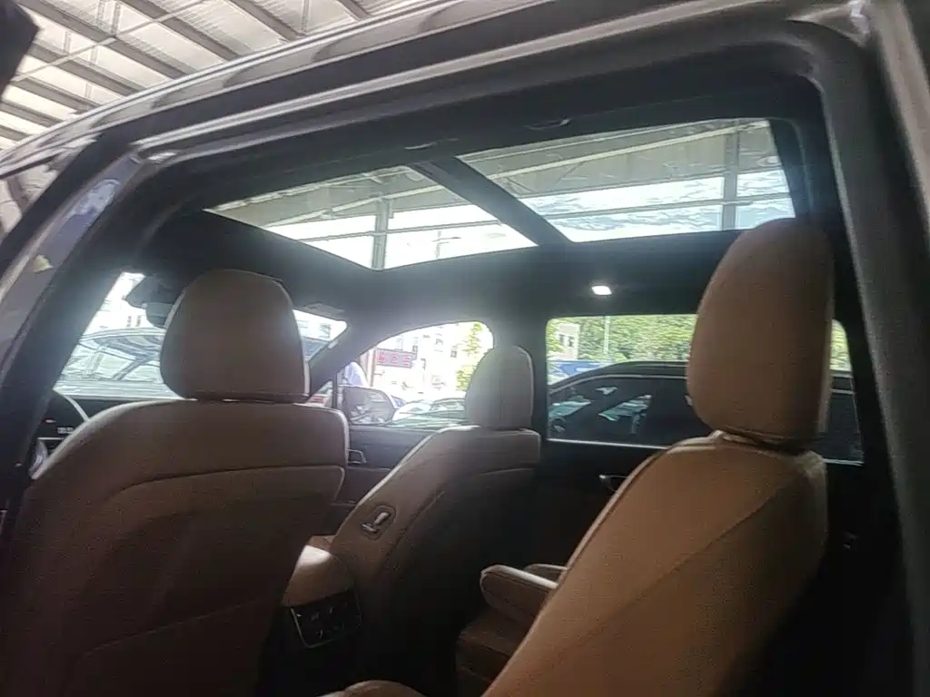 Ideal ONE 2021 extended range 6-seater version купить на сайте DeffCars