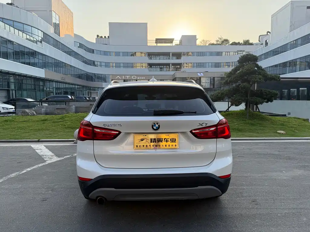 BMW X1 2018 sDrive18Li Fashion Model купить на сайте DeffCars