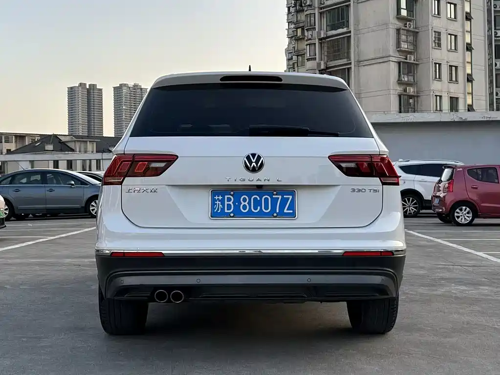 Tiguan L 2021 330TSI automatic two-wheel drive smart version купить на сайте DeffCars