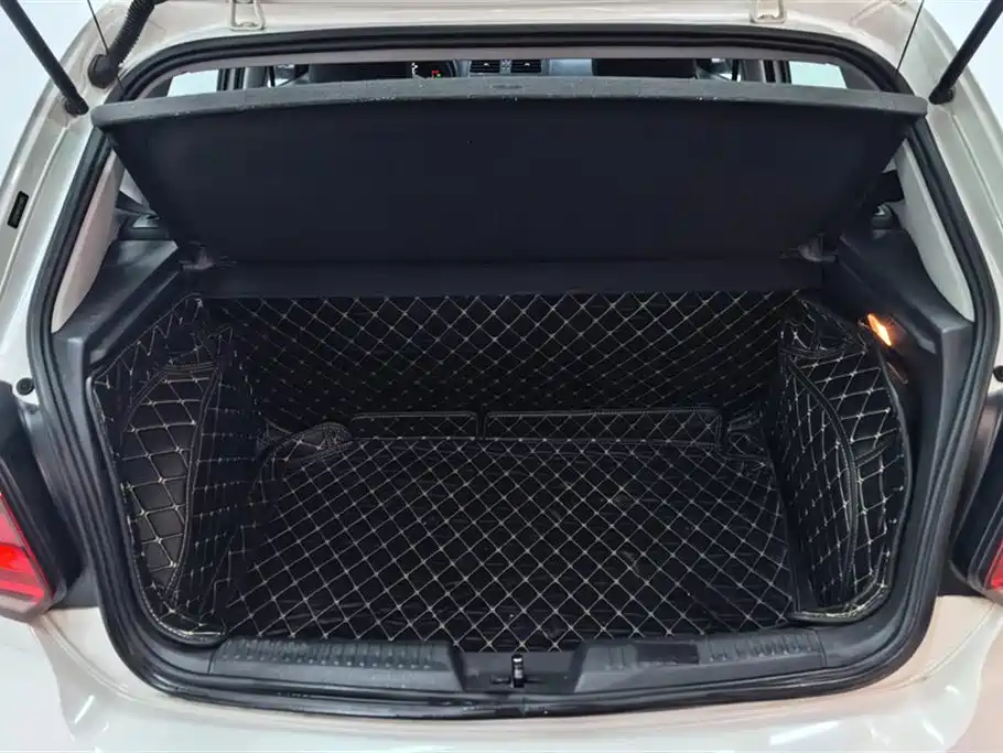Polo 2018 1.5L automatic safe driving model купить на сайте DeffCars