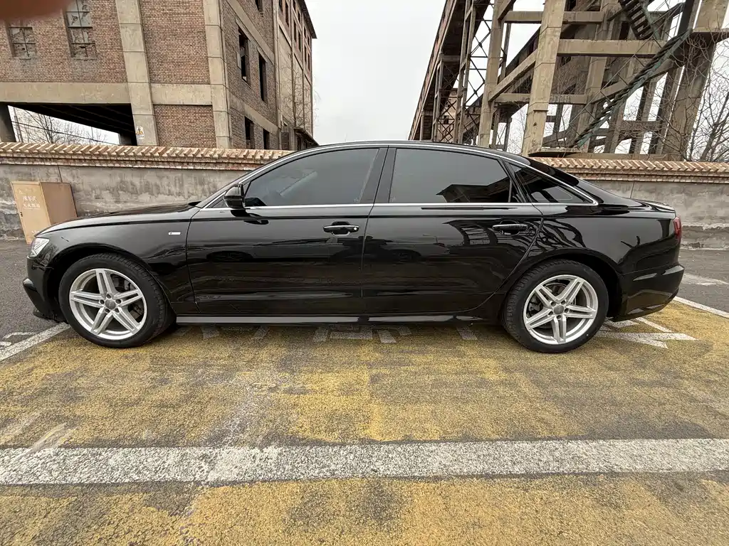 Audi A6L 2018 30th Anniversary Model 30 FSI Fashion Model купить на сайте DeffCars
